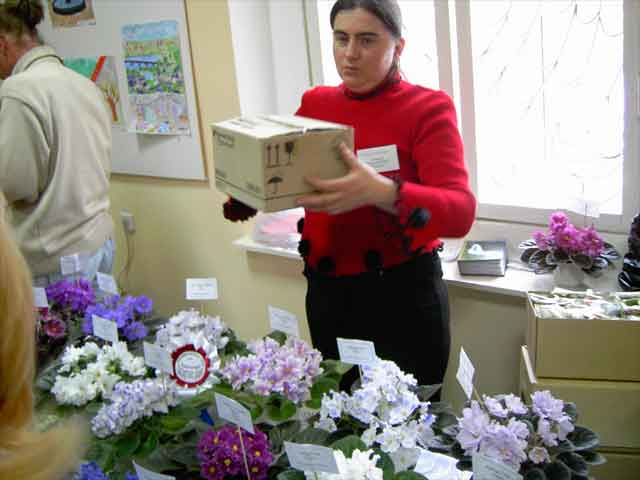 &amp;quot;Ларец&amp;quot; с драгоценными листочками и детками от Наталии Белецкой. Представляете чувства покупателя в этот момент?