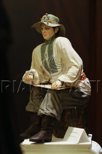 Кукла Раздумья. Ющенко.