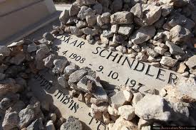 могила Шиндлера.jpg